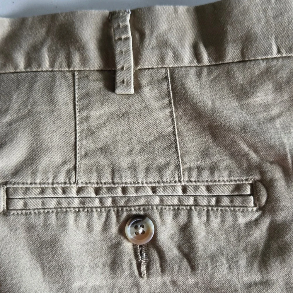 Peter Millar Mens Khaki Chino Shorts Size 40 Flat Front Tan Cotton Twill Golf